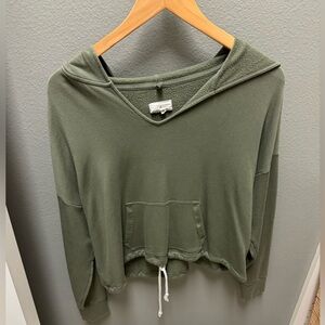 Lou and Grey Signature Soft Plush - Green comfy and Soft pullover top
